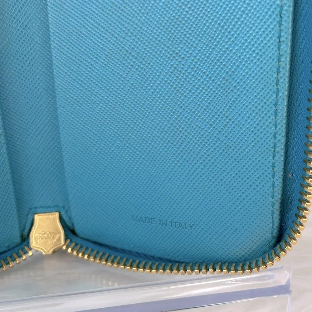 Prada‎ Saffiano Zippy Key/Card Holder